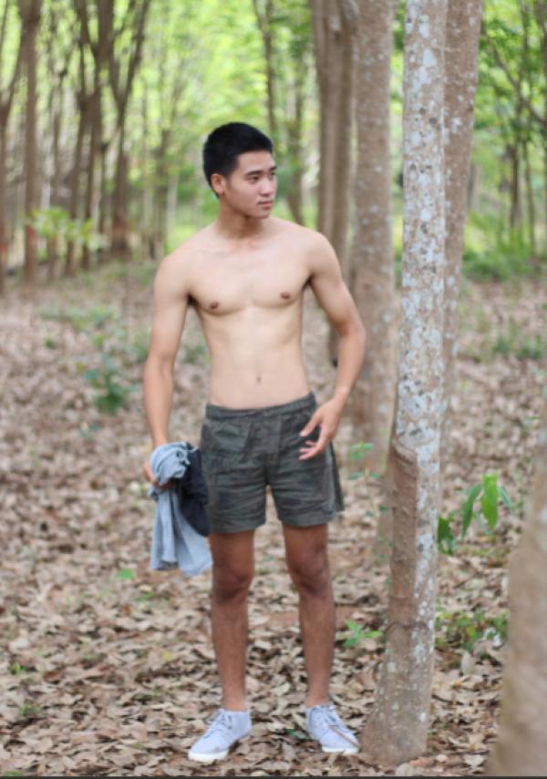 Alexis-Men-2